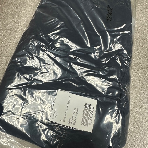 NWT Lululemon Wunder Train High Rise Tight 28” - Picture 2 of 3